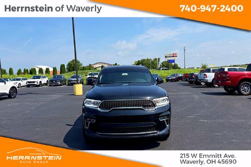 Black Clearcoat 2022 Dodge Durango SXT