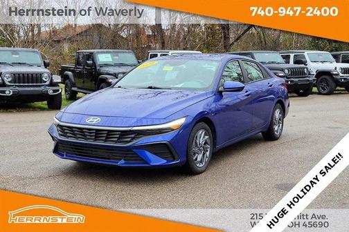 2024 Hyundai ELANTRA SEL