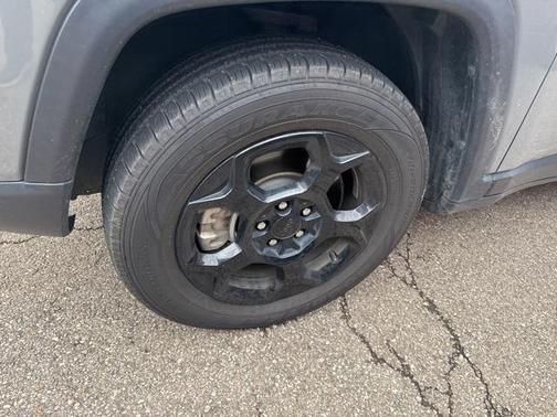 2023 Jeep Compass Trailhawk