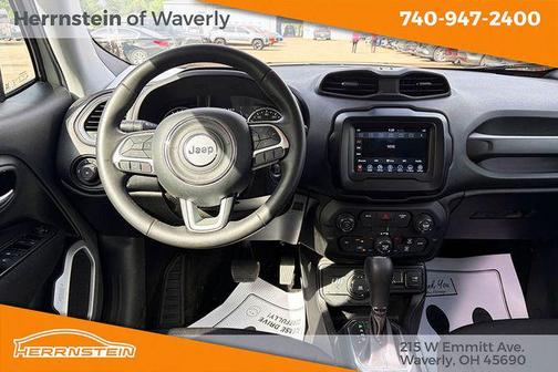 Alpine White Clearcoat 2019 Jeep Renegade Latitude