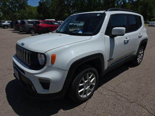 Alpine White Clearcoat 2019 Jeep Renegade Latitude
