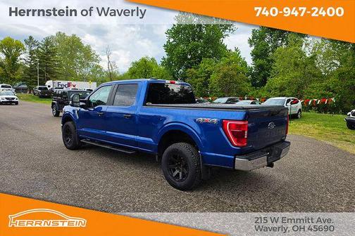 Blue 2022 Ford F-150 XLT