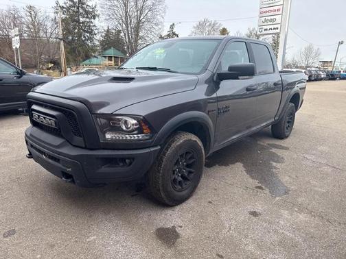 2022 RAM 1500 Classic SLT