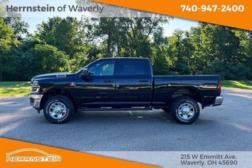 2025 RAM 2500 Tradesman Crew Cab 4x4 6'4' Box