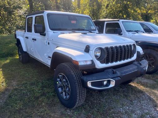 White 2027 Jeep Gladiator
