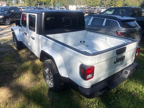 White 2027 Jeep Gladiator