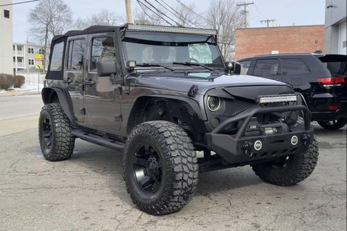 2016 Jeep Wrangler Unlimited Sport