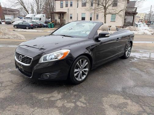 2012 Volvo C70 T5 Premier Plus 2dr Convertible