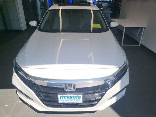 Platinum White Pearl 2018 Honda Accord