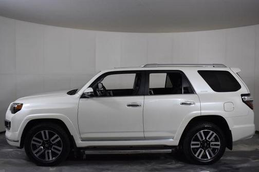 Blizzard Pearl 2020 Toyota 4Runner Limited