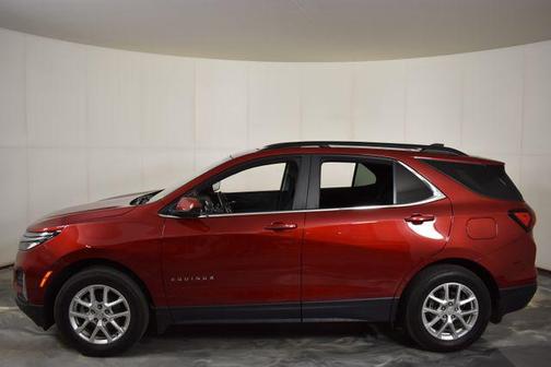 Radiant Red Tintcoat 2024 Chevrolet Equinox 1LT