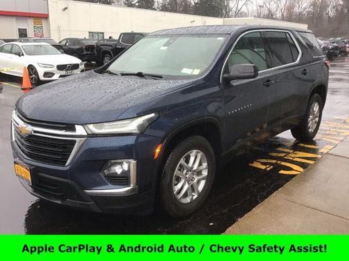 2022 Chevrolet Traverse LS