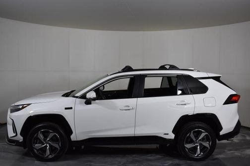 2023 Toyota RAV4 Prime SE