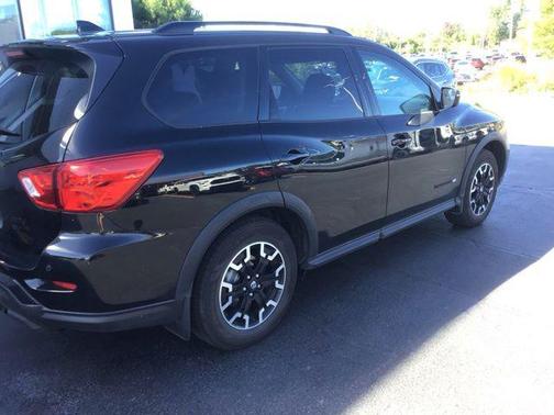 2020 Nissan Pathfinder SV 4WD