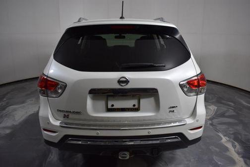 2015 Nissan Pathfinder SL