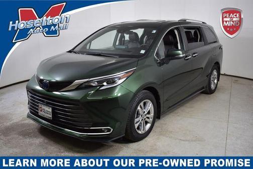 2023 Toyota Sienna Platinum 7 Passenger