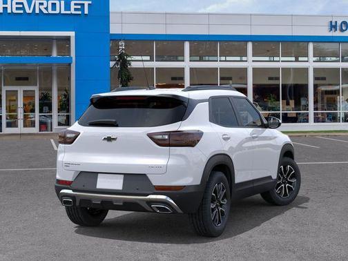 Iridescent Prl 2026 Chevrolet Trailblazer ACTIV