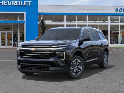 Mosaic Black Metallic 2026 Chevrolet Traverse LT