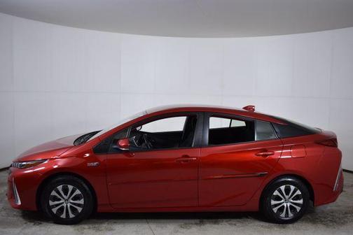 2021 Toyota Prius Prime LE