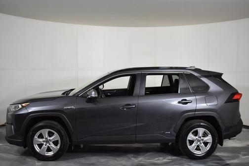 2020 Toyota RAV4 Hybrid XLE