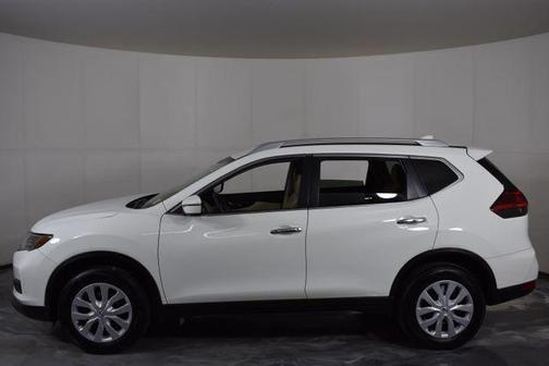 Glacier White 2017 Nissan Rogue S