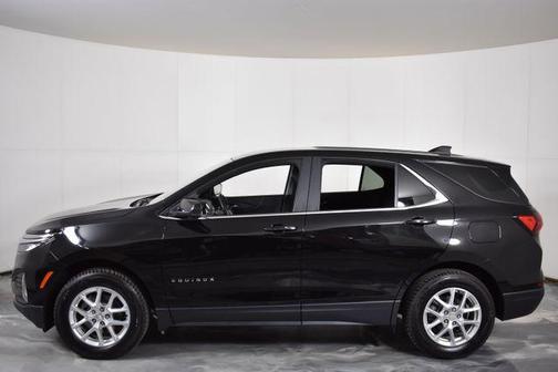 Mosaic Black Metallic 2023 Chevrolet Equinox 1LT