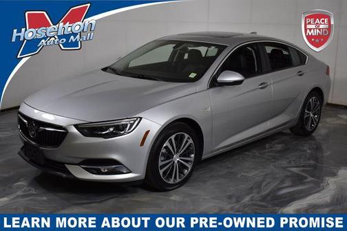 2018 Buick Regal Sportback Essence