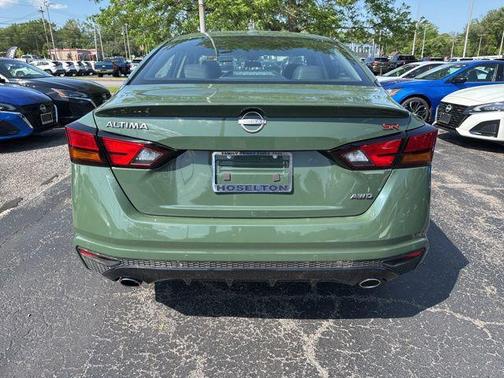 2025 Nissan Altima SR AWD