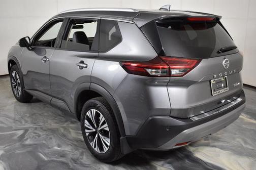 Gun Metallic 2021 Nissan Rogue SV