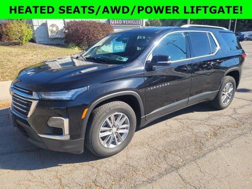 2022 Chevrolet Traverse LT Cloth