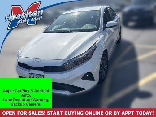 Snow White Pearl 2024 Kia Forte LXS