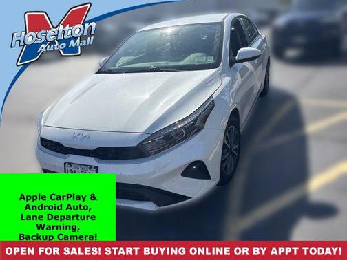 Snow White Pearl 2024 Kia Forte LXS