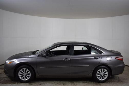 2016 Toyota Camry Hybrid LE