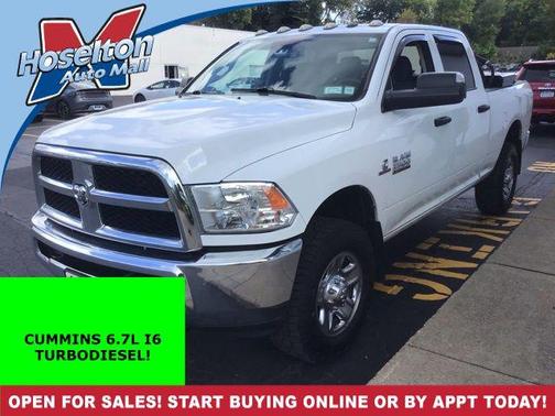 2018 RAM 2500 Tradesman Crew Cab 4x4 6'4' Box