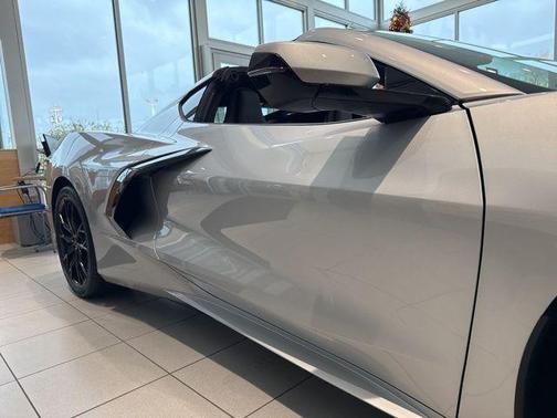 2026 Chevrolet Corvette Stingray w/1LT