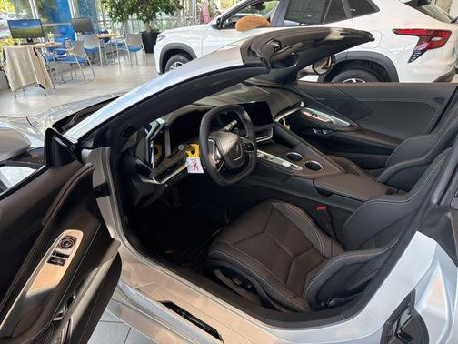 2026 Chevrolet Corvette Stingray w/1LT