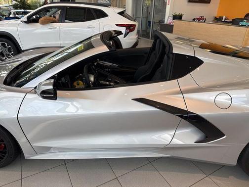 2026 Chevrolet Corvette Stingray w/1LT