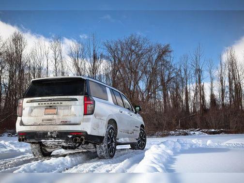 2022 Chevrolet Suburban RST