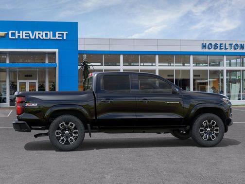 Black 2026 Chevrolet Colorado Z71