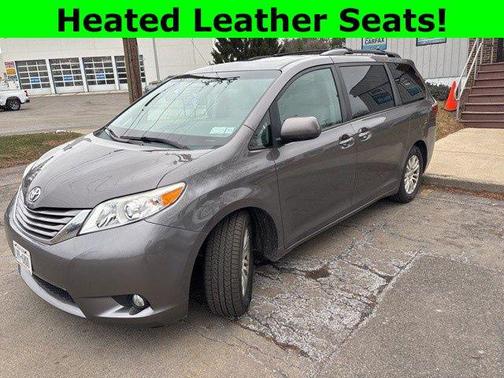 2015 Toyota Sienna XLE