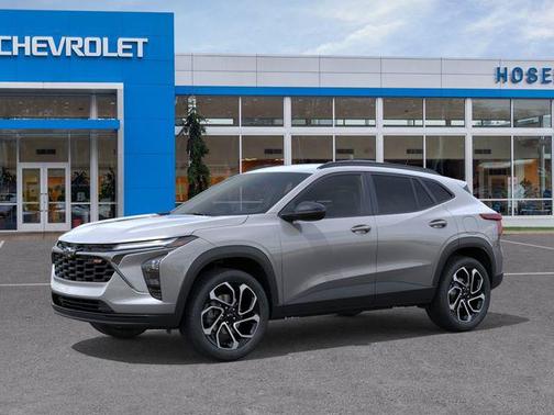 Sterling Gray Metallic 2026 Chevrolet Trax FWD 2RS