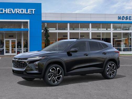 Mosaic Black Metallic 2026 Chevrolet Trax FWD 2RS