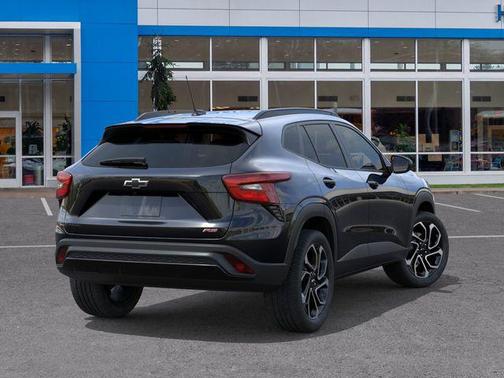 Mosaic Black Metallic 2026 Chevrolet Trax FWD 2RS