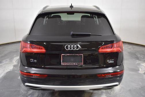 Black 2018 Audi Q5 2.0T Premium