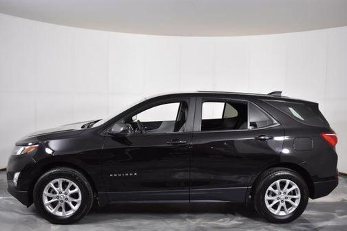 Mosaic Black Metallic 2021 Chevrolet Equinox LS