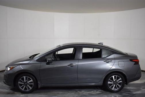 2024 Nissan Versa 1.6 SV