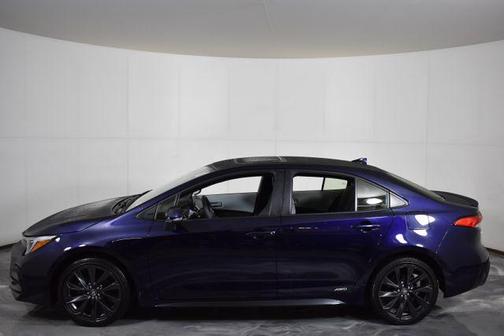 2024 Toyota Corolla Hybrid SE