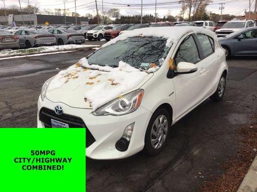 2015 Toyota Prius c Two