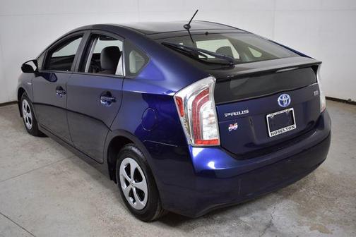 2012 Toyota Prius Two
