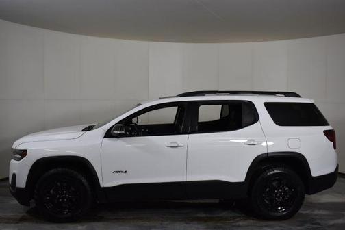 2023 GMC Acadia AWD AT4